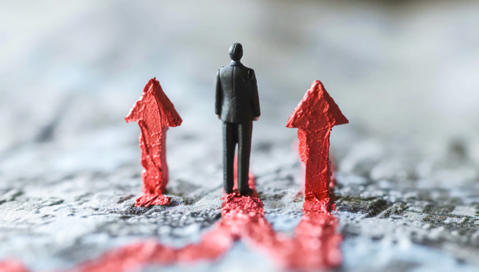 卡游的百亿生意经,小小卡牌靠什么“收割”Z世代?