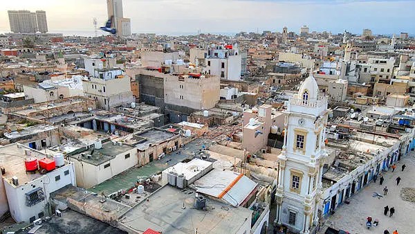 捏捏、盘串，上班时总忍不住玩点什么？这可能是身体在帮你集中注意力！