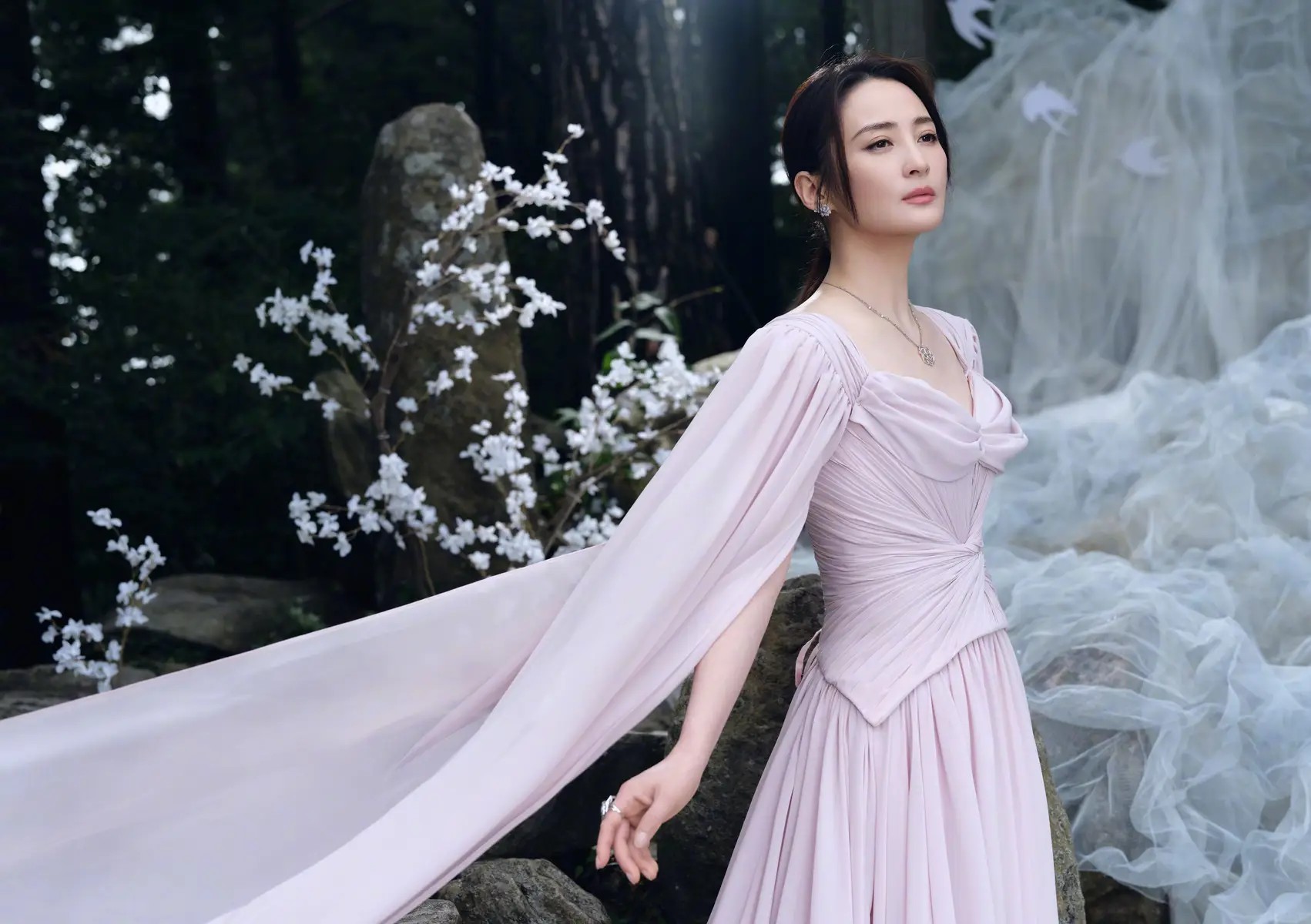 “同城不同补”：撕裂市场的政策温差