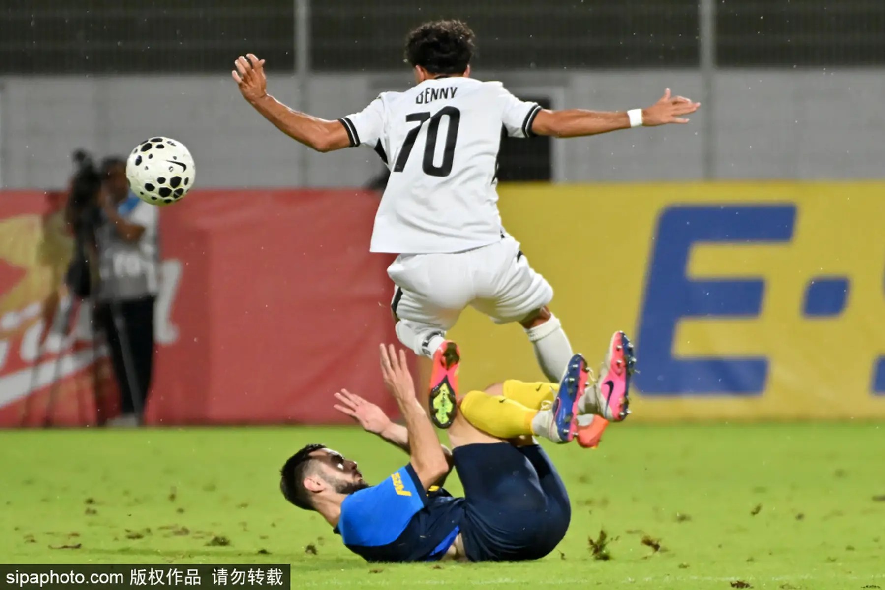 23岁日本国门加入PSG！巴黎将其视作未来一门，外租历练实力